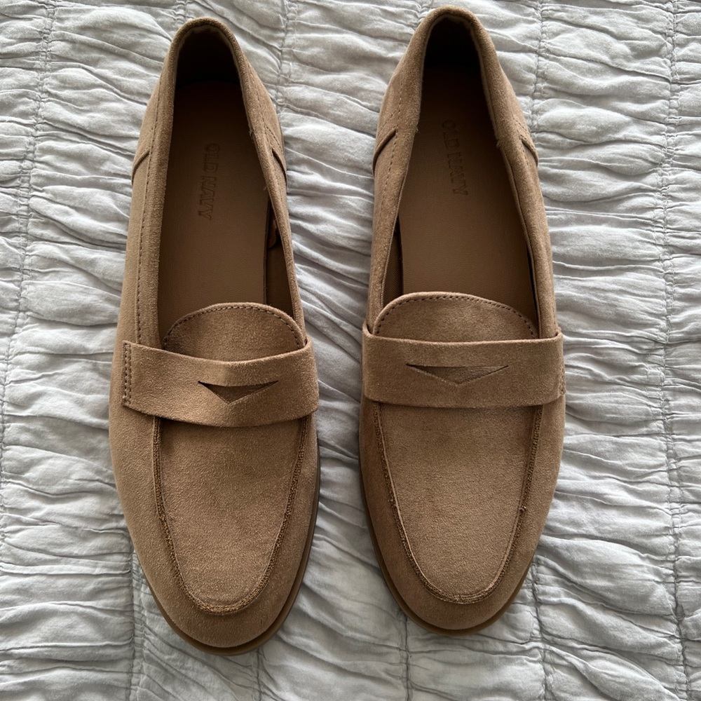 Faux Suede Penny Loafer Women’s Shoes, NWOT